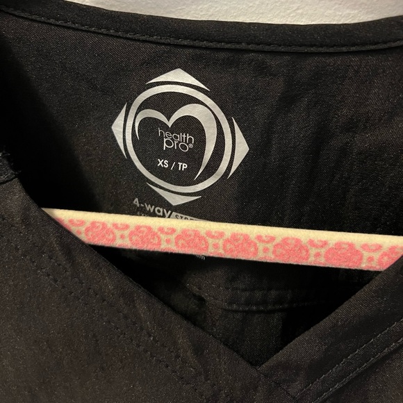 💥2/12$💥.  Health Pro scrub top - Picture 2 of 5